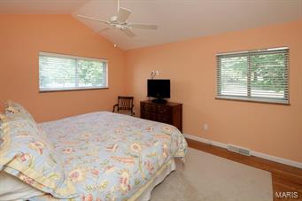 9734 Conway Road Ladue, MO 63124 - Photo 11 of 17