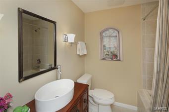 9734 Conway Road Ladue, MO 63124 - Photo 15 of 17