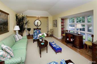 9734 Conway Road Ladue, MO 63124 - Photo 3 of 17