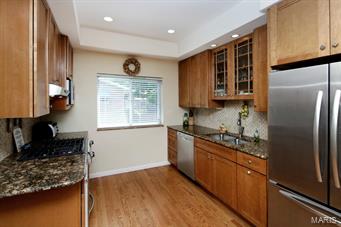 9734 Conway Road Ladue, MO 63124 - Photo 6 of 17