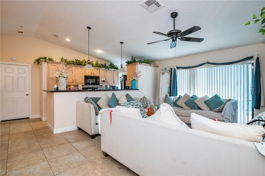 23304 Southwest 58th Avenue Boca Raton, FL 33428 - Photo 17 of 31 Photo 21