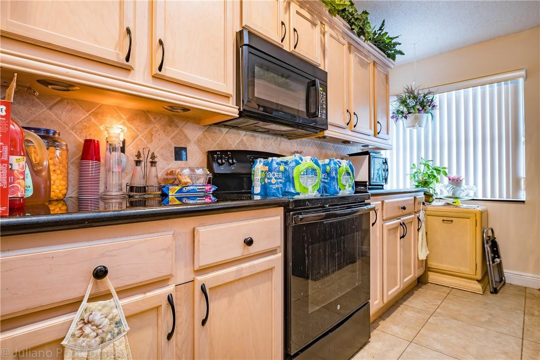 23304 Southwest 58th Avenue Boca Raton, FL 33428 - Photo 23 of 31 Photo 27