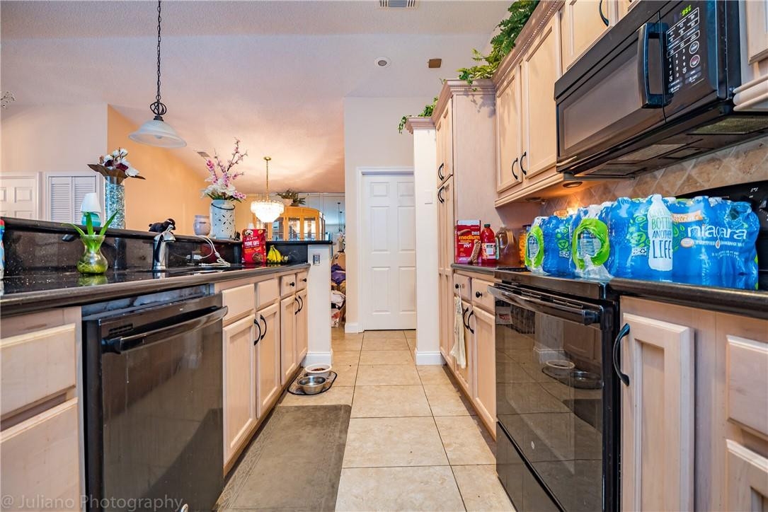 23304 Southwest 58th Avenue Boca Raton, FL 33428 - Photo 24 of 31 Photo 28
