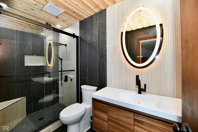 $525,000 | 5202 Hill Valley Drive, Pittsboro, IN 46167