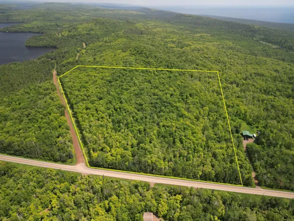 $499,000 | Xxx South Caribou Drive, Lutsen, MN 55612