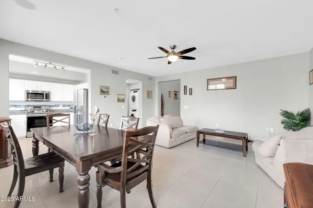 $410,000 | 706 East Washington Street, Unit 204, Phoenix, AZ 85034