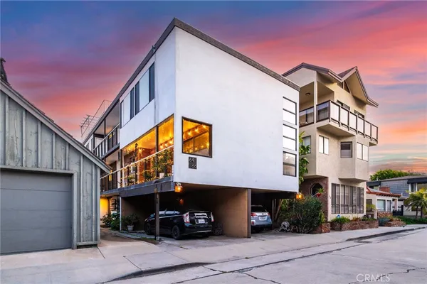 $2,398,500 | 64 59th Place, Long Beach, CA 90803