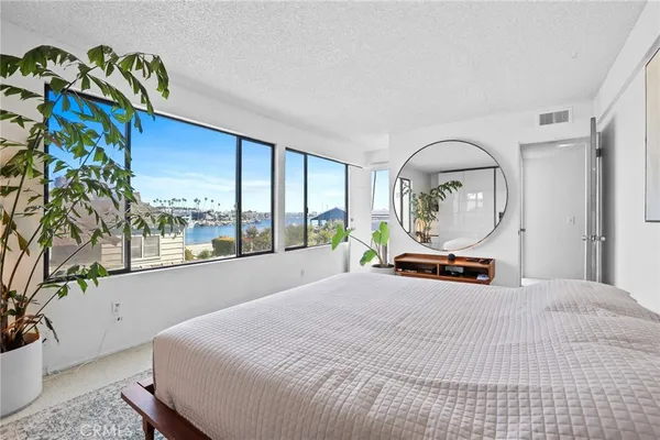 $2,398,500 | 64 59th Place, Long Beach, CA 90803