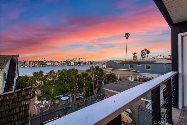 $2,398,500 | 64 59th Place, Long Beach, CA 90803