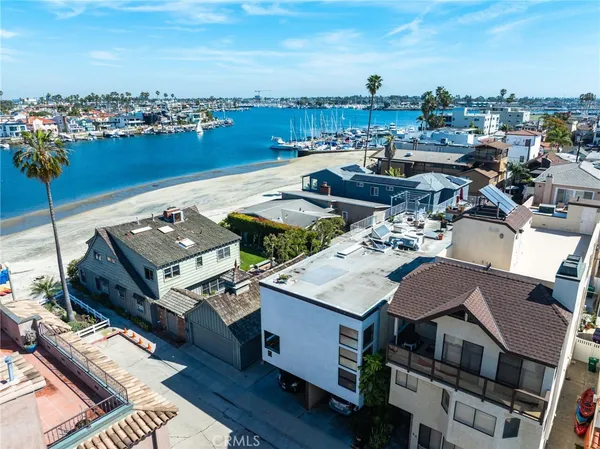 $2,398,500 | 64 59th Place, Long Beach, CA 90803