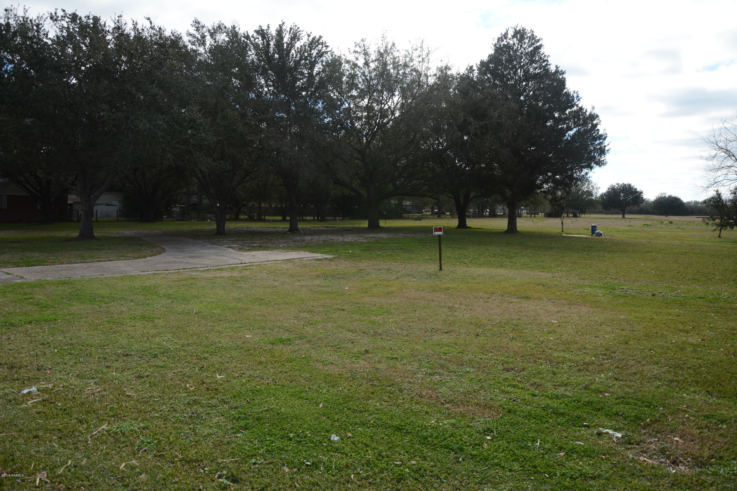 4303 Captain Cade Road Youngsville, LA 70592 - Photo 2 of 17 DSC_0758