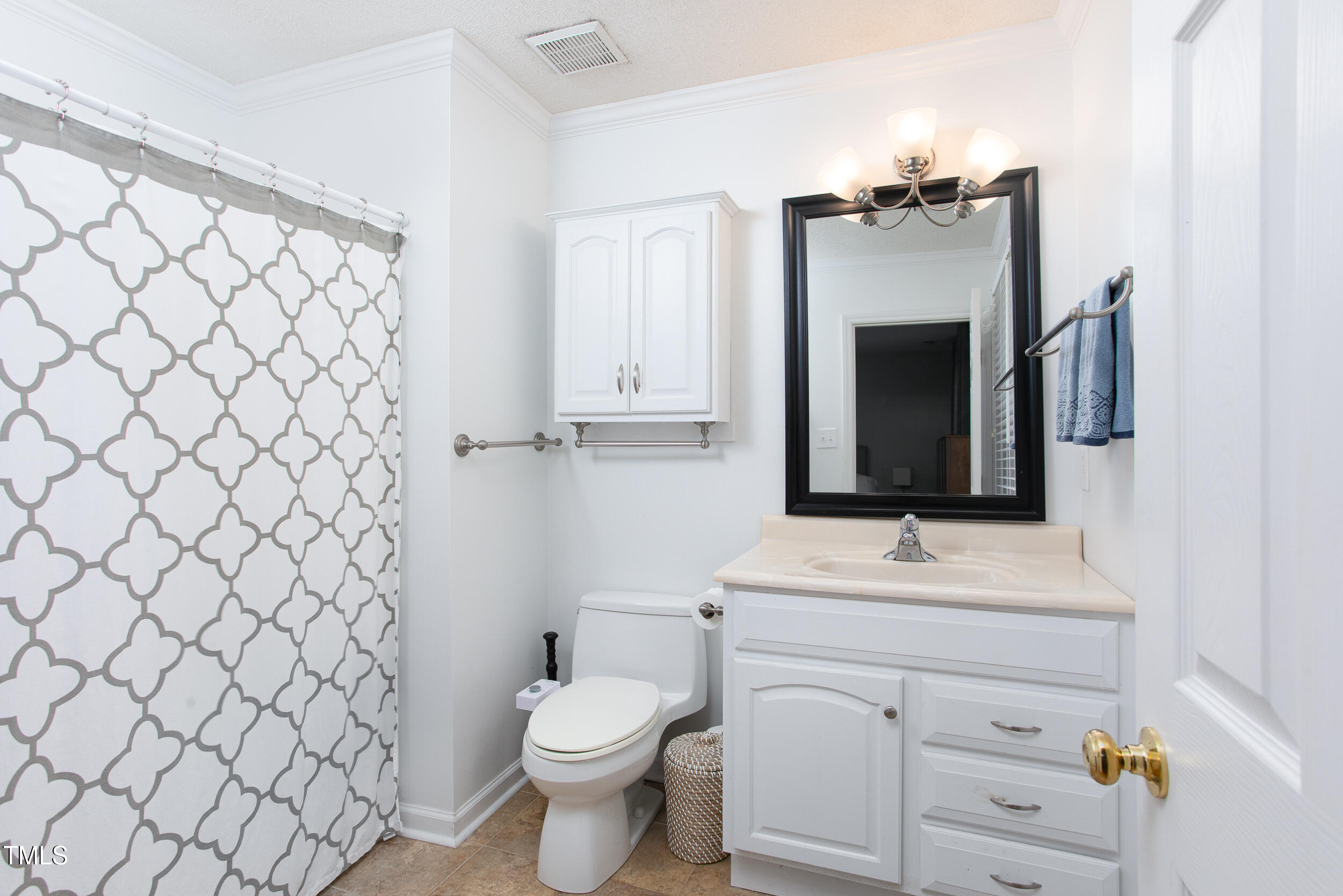 5514 Hamstead Crossing Raleigh, NC 27612 - Photo 17 of 18 5514_Hamstead_Crossing_MLS_35