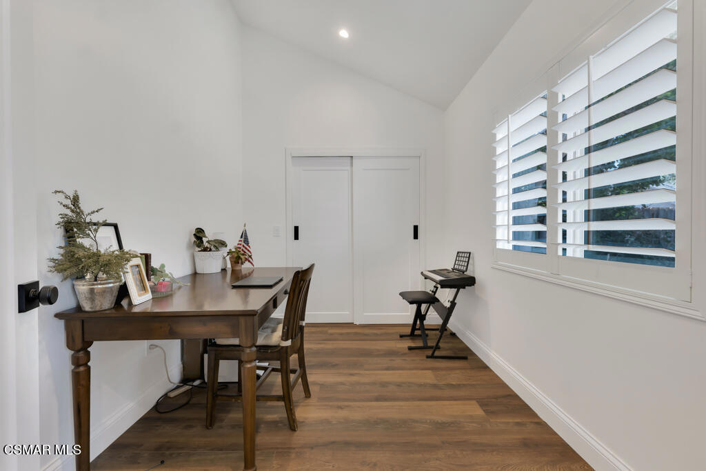 4600 Adam Road Simi Valley, CA 93063 - Photo 53 of 76