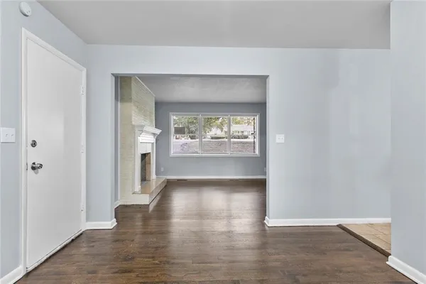 $210,000 | 6874 Sni A Bar Road, Kansas City, MO 64129