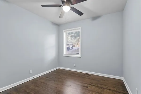 $210,000 | 6874 Sni A Bar Road, Kansas City, MO 64129