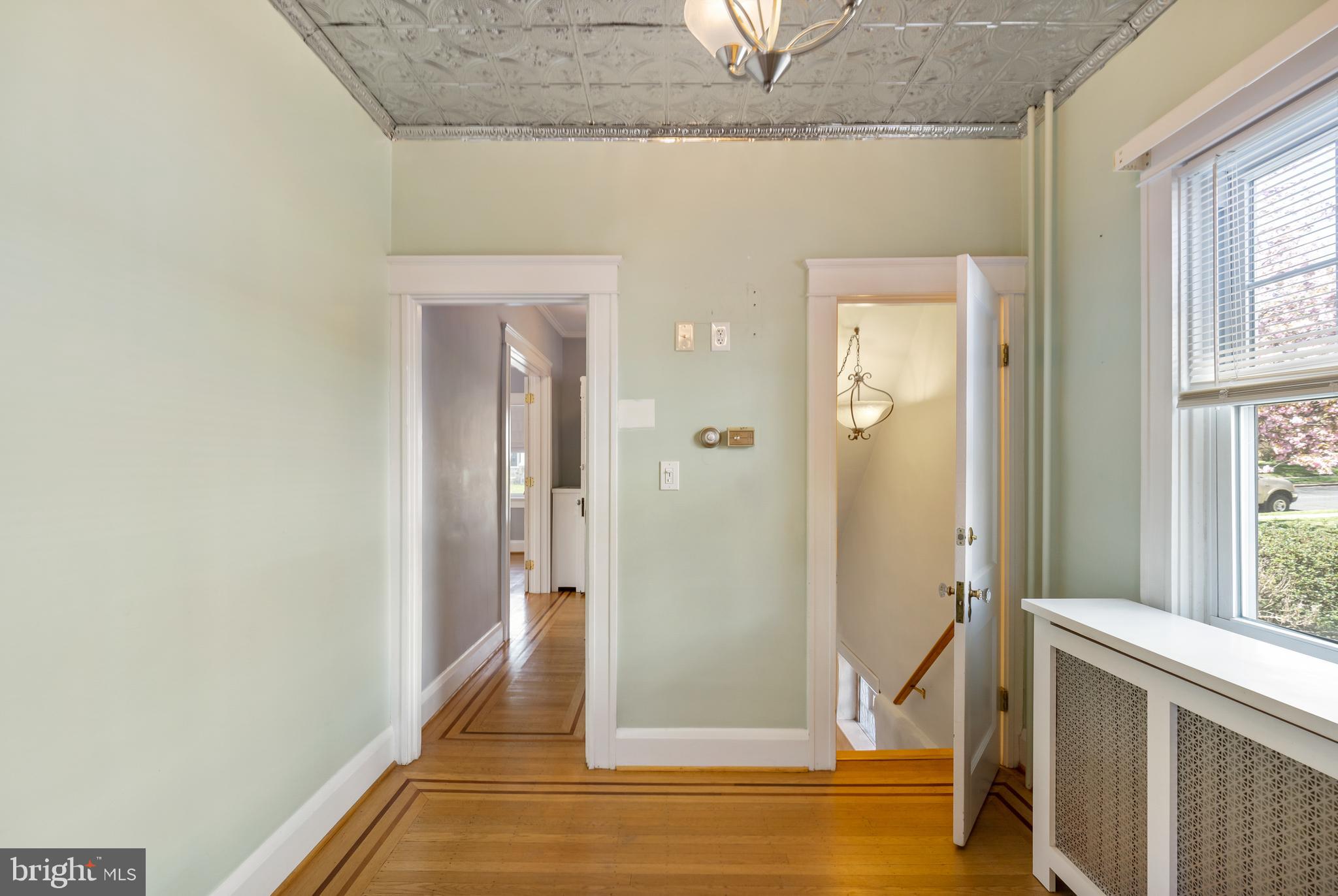 2202 Pelham Avenue Baltimore, MD 21213 - Photo 11 of 51