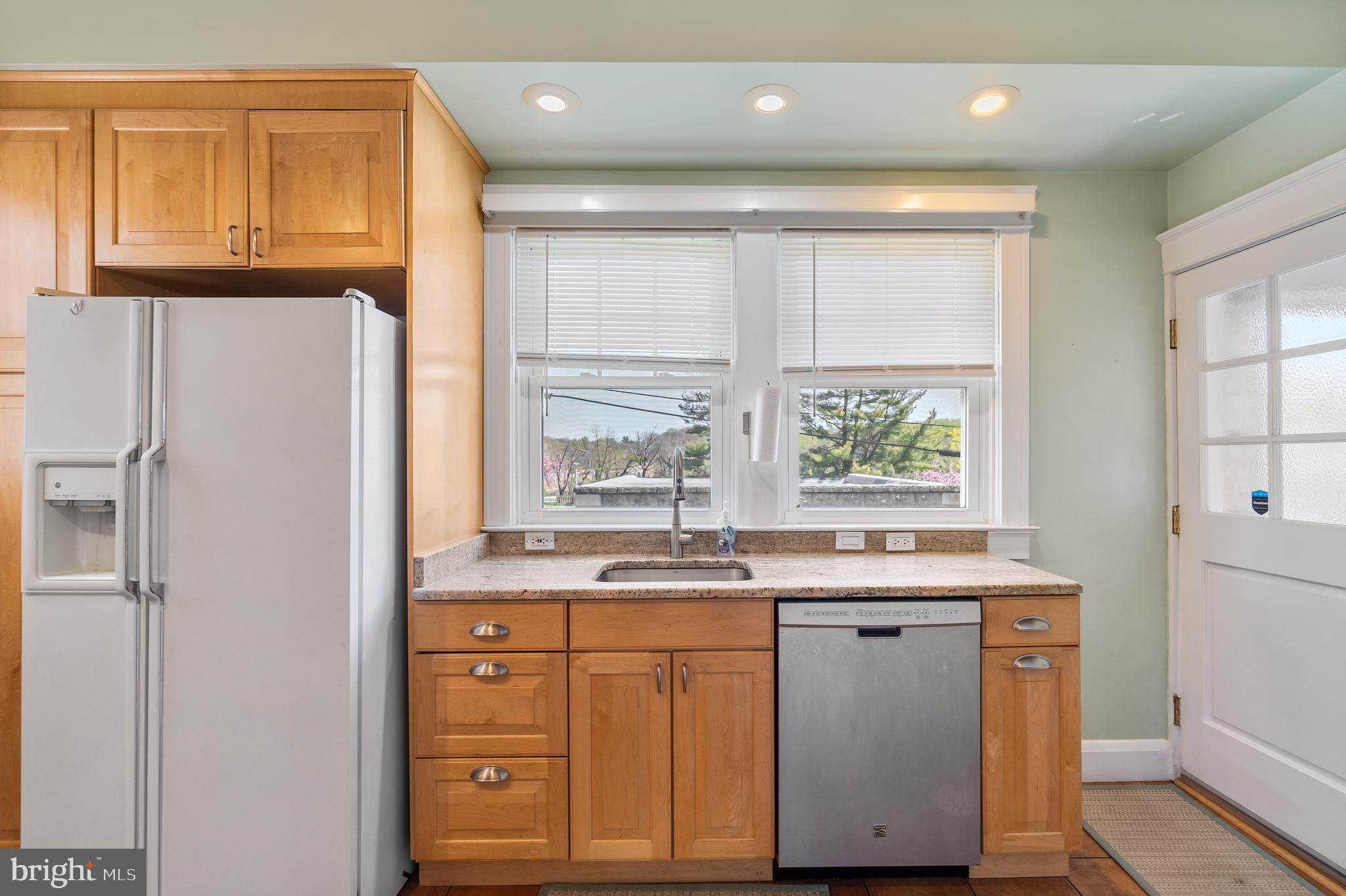 2202 Pelham Avenue Baltimore, MD 21213 - Photo 13 of 51