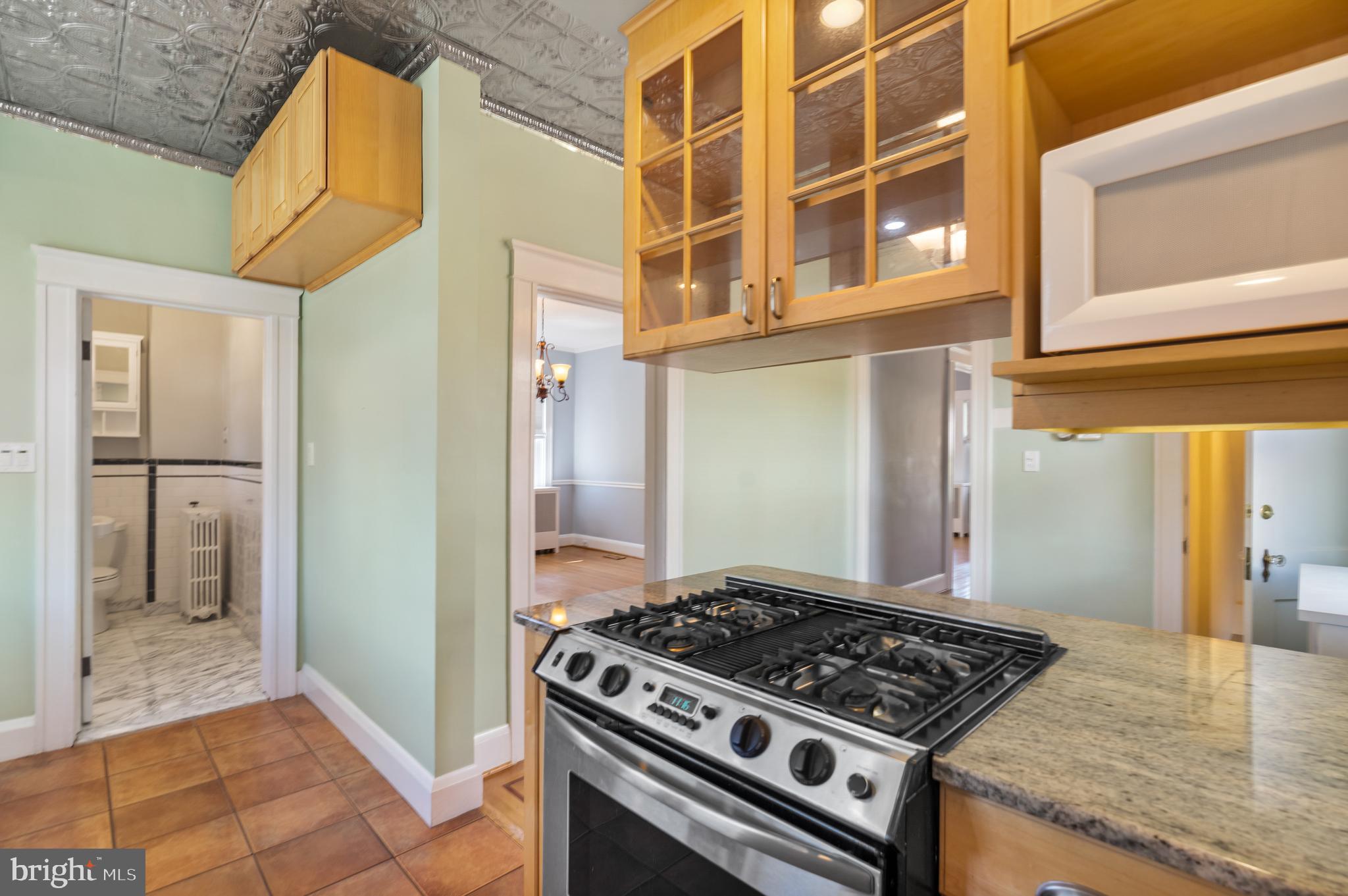 2202 Pelham Avenue Baltimore, MD 21213 - Photo 14 of 51