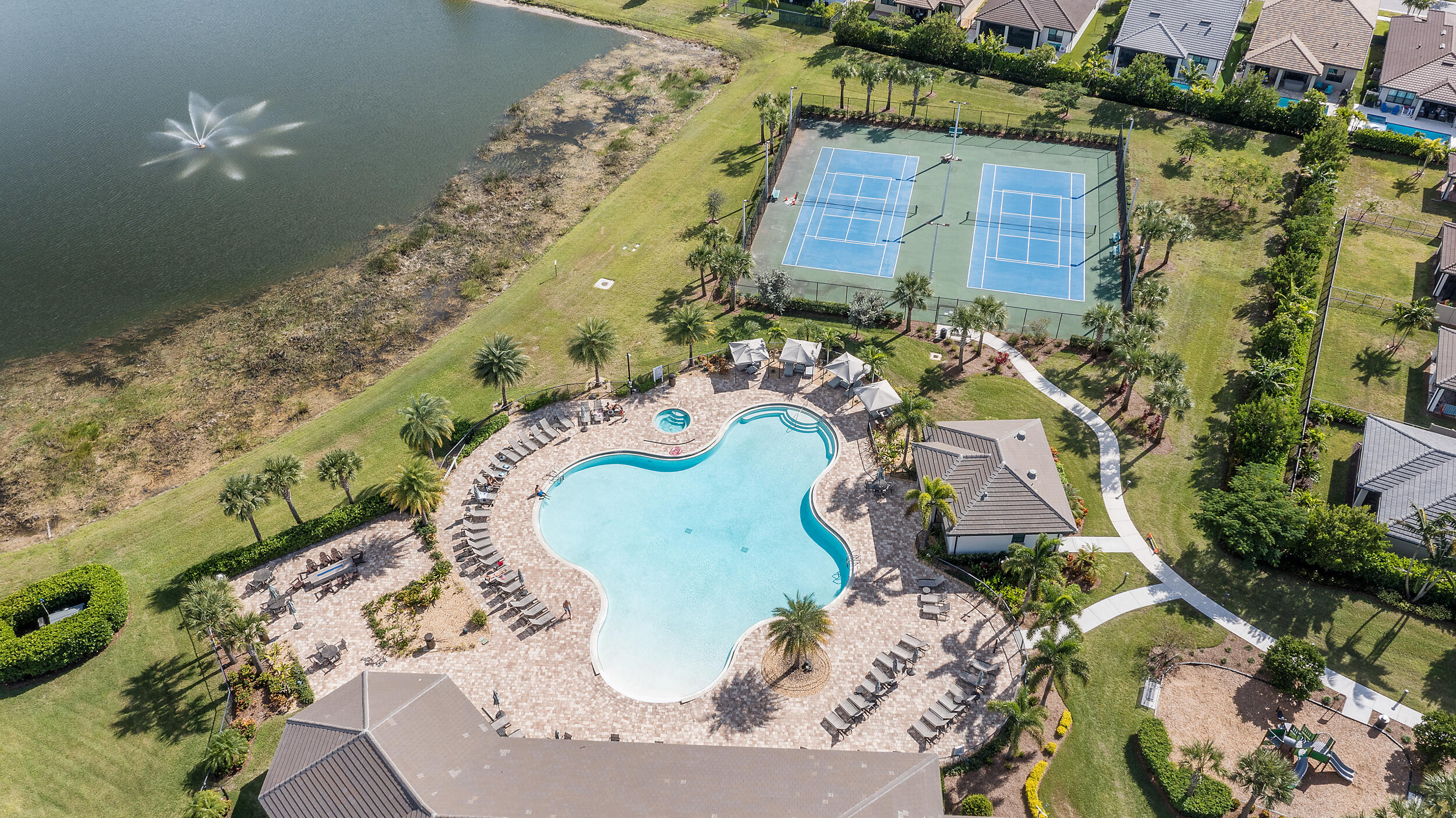 4762 Roldan Court Lake Worth, FL 33467 - Photo 39 of 41 dji_0810