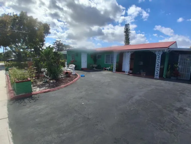 $349,000 | 6031 Northeast 7th Avenue, Oakland Park, FL 33334