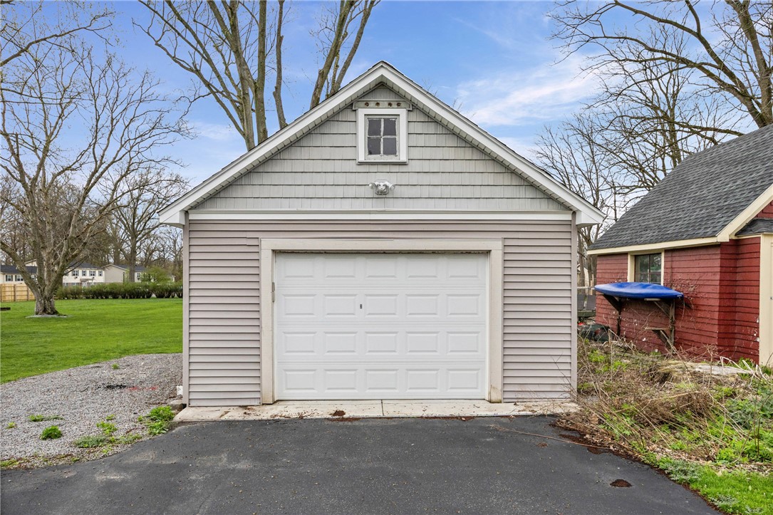 2165 5 Mile Line Road Penfield, NY 14526 - Photo 34 of 48