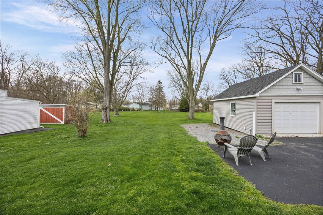 2165 5 Mile Line Road Penfield, NY 14526 - Photo 35 of 48