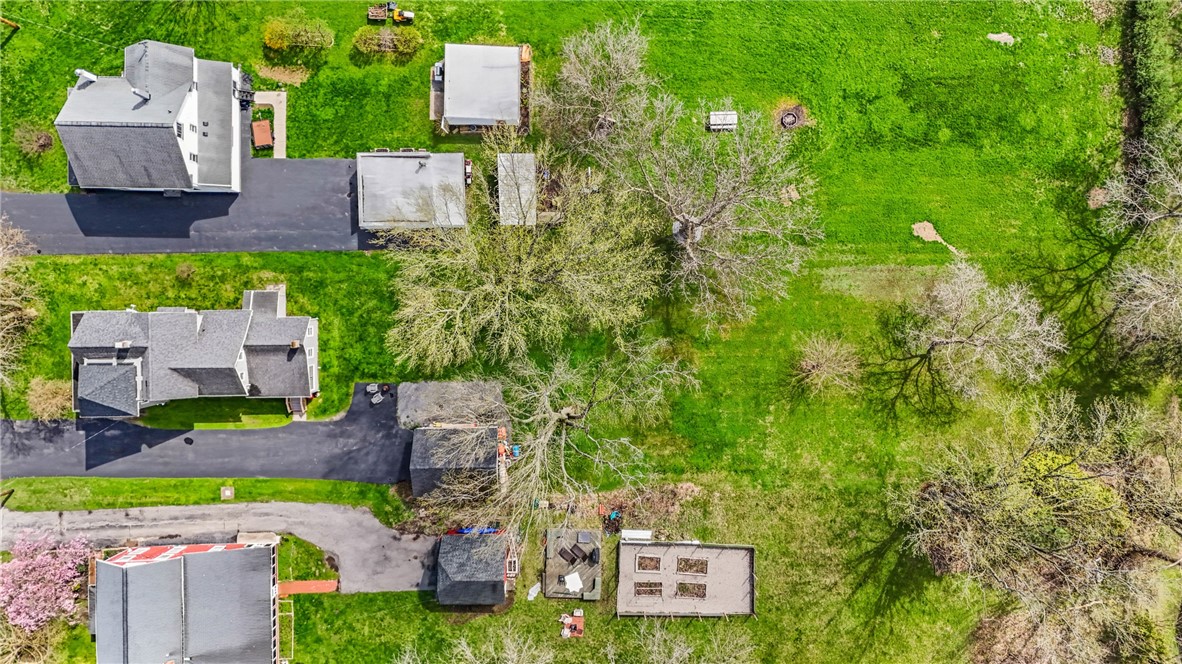 2165 5 Mile Line Road Penfield, NY 14526 - Photo 44 of 48