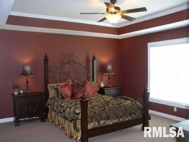 3602 Thunder Ridge Road Bettendorf, IA 52722 - Photo 7 of 9 Gallery Image 7