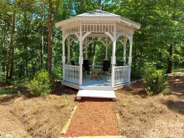 $540,000 | 382 1st Broad Drive, Bostic, NC 28018