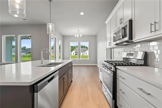 $399,900 | 72661 Robindale Drive, Covington, LA 70435