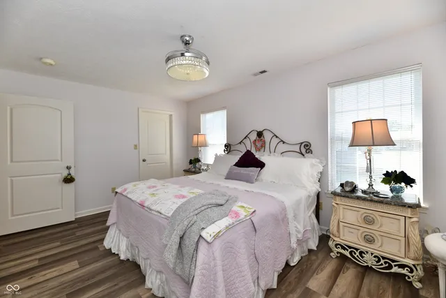 $240,000 | 5668 Misty Ridge Circle, Indianapolis, IN 46237