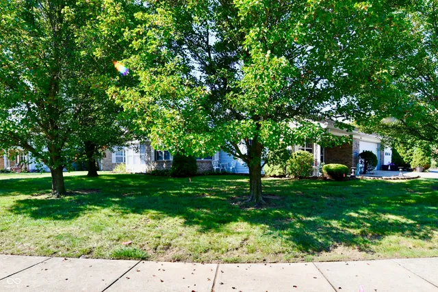 $240,000 | 5668 Misty Ridge Circle, Indianapolis, IN 46237