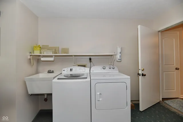 $240,000 | 5668 Misty Ridge Circle, Indianapolis, IN 46237