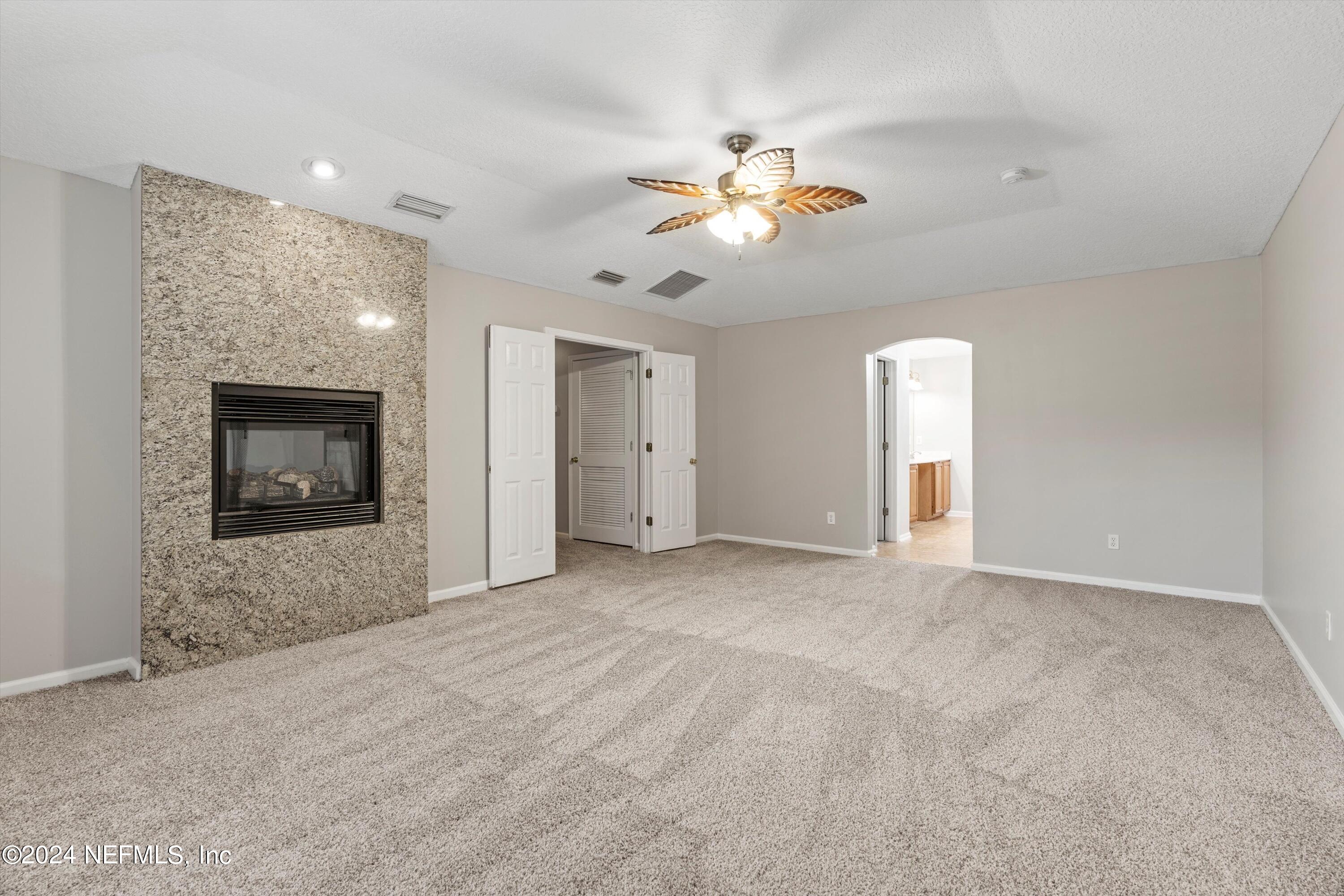 568 Spanish Wells Road Jacksonville, FL 32218 - Photo 16 of 35 16-Primary Bedroom
