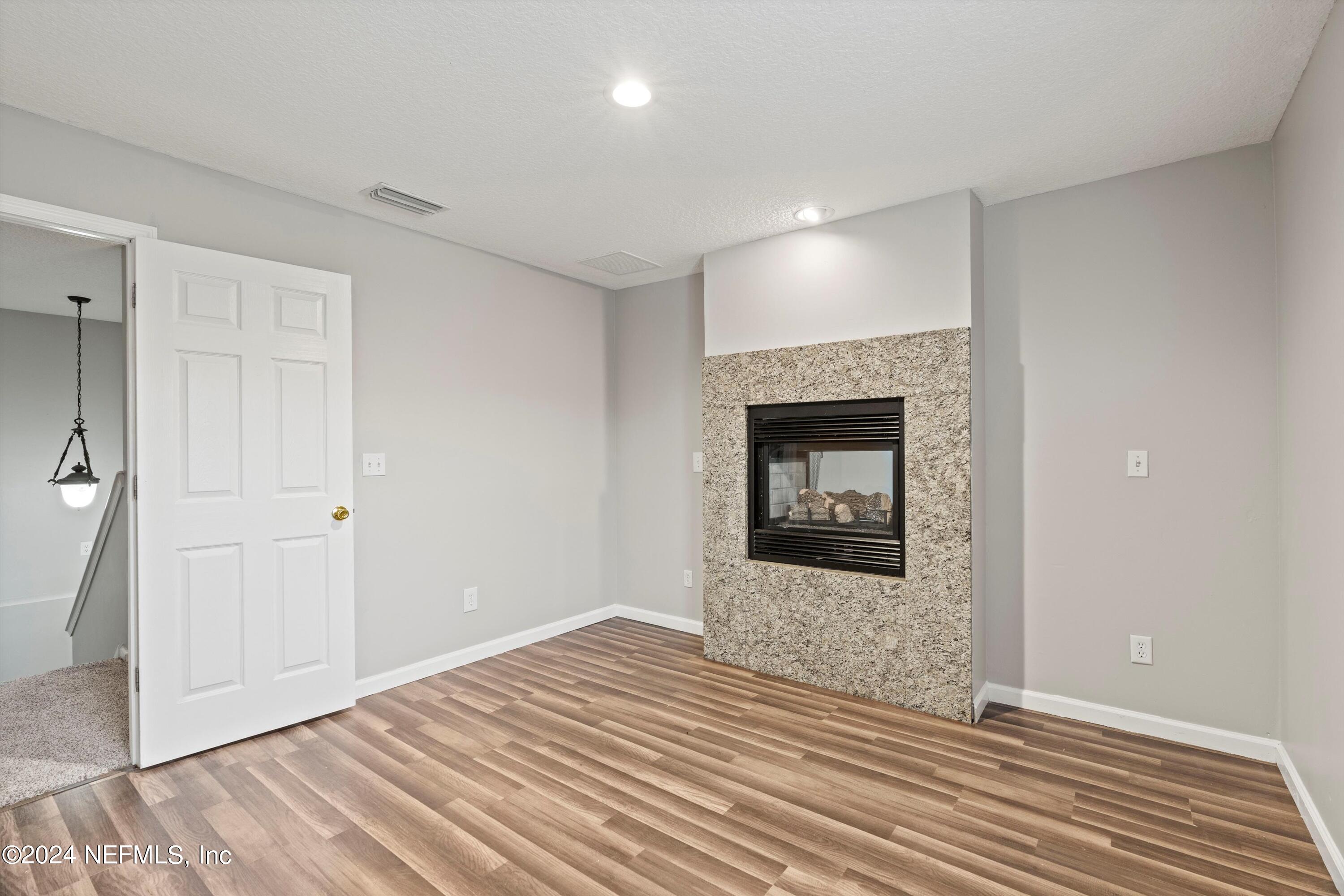 568 Spanish Wells Road Jacksonville, FL 32218 - Photo 23 of 35 23-Bedroom 2