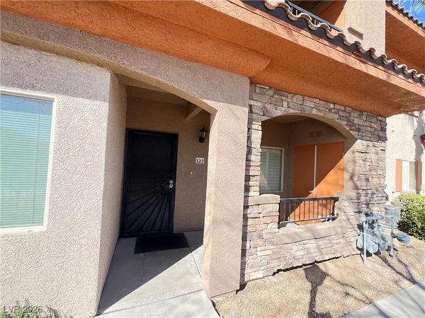 $1,450 | 7701 West Robindale Road, Unit 122, Las Vegas, NV 89113