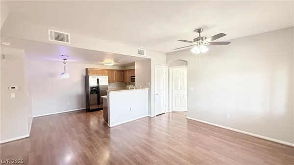 $1,450 | 7701 West Robindale Road, Unit 122, Las Vegas, NV 89113