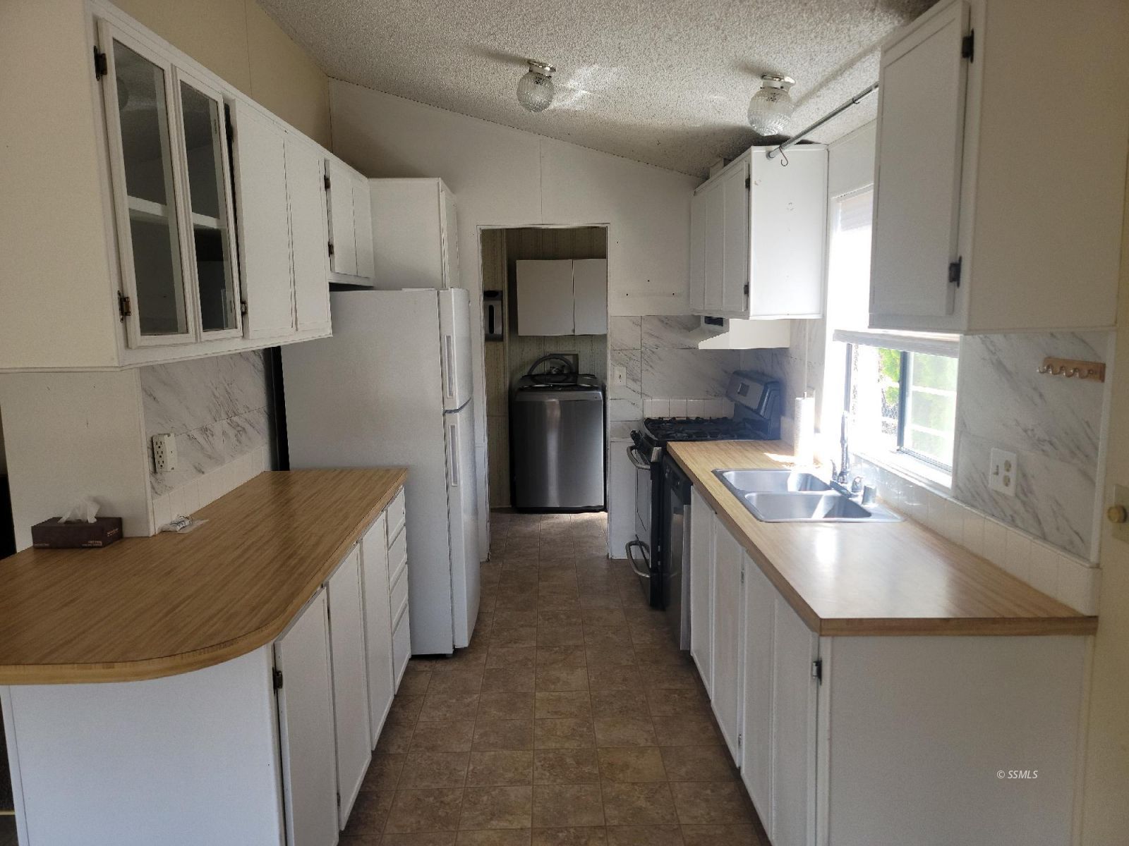 5028 Shawnee Road Weldon, CA 93283 - Photo 10 of 32 Gallery Image 10