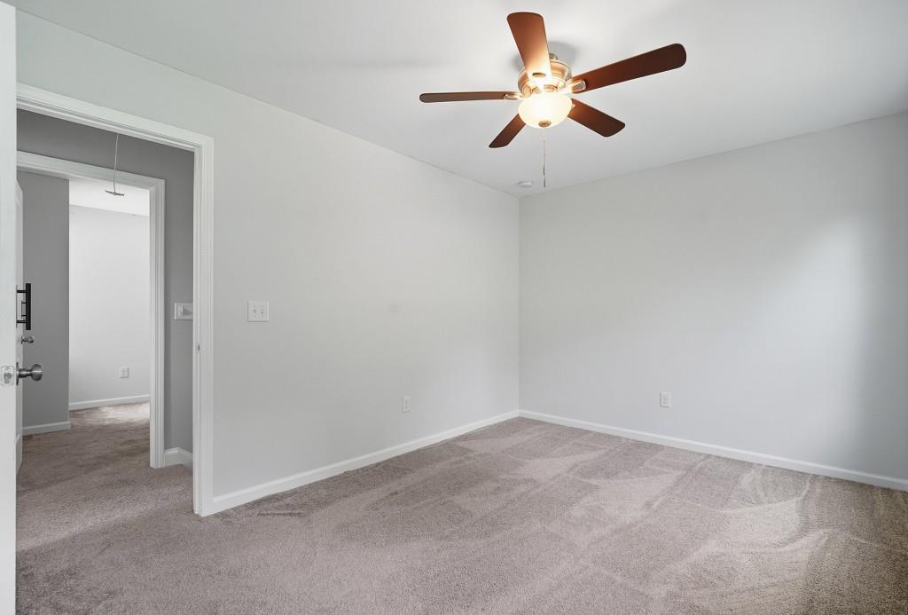 2490 Barge Road Southwest Atlanta, GA 30331 - Photo 20 of 27 an empty room