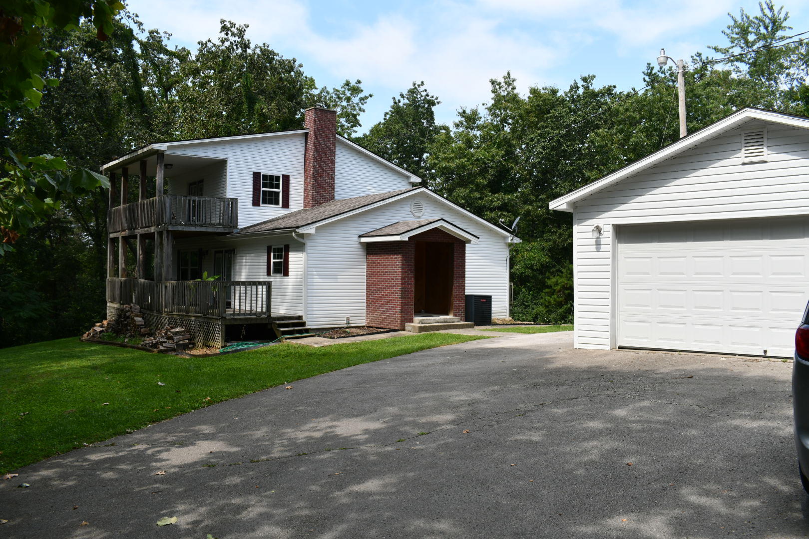 467 Madison View Road Berea, KY 40403 - Photo 9 of 43 DSC_1106