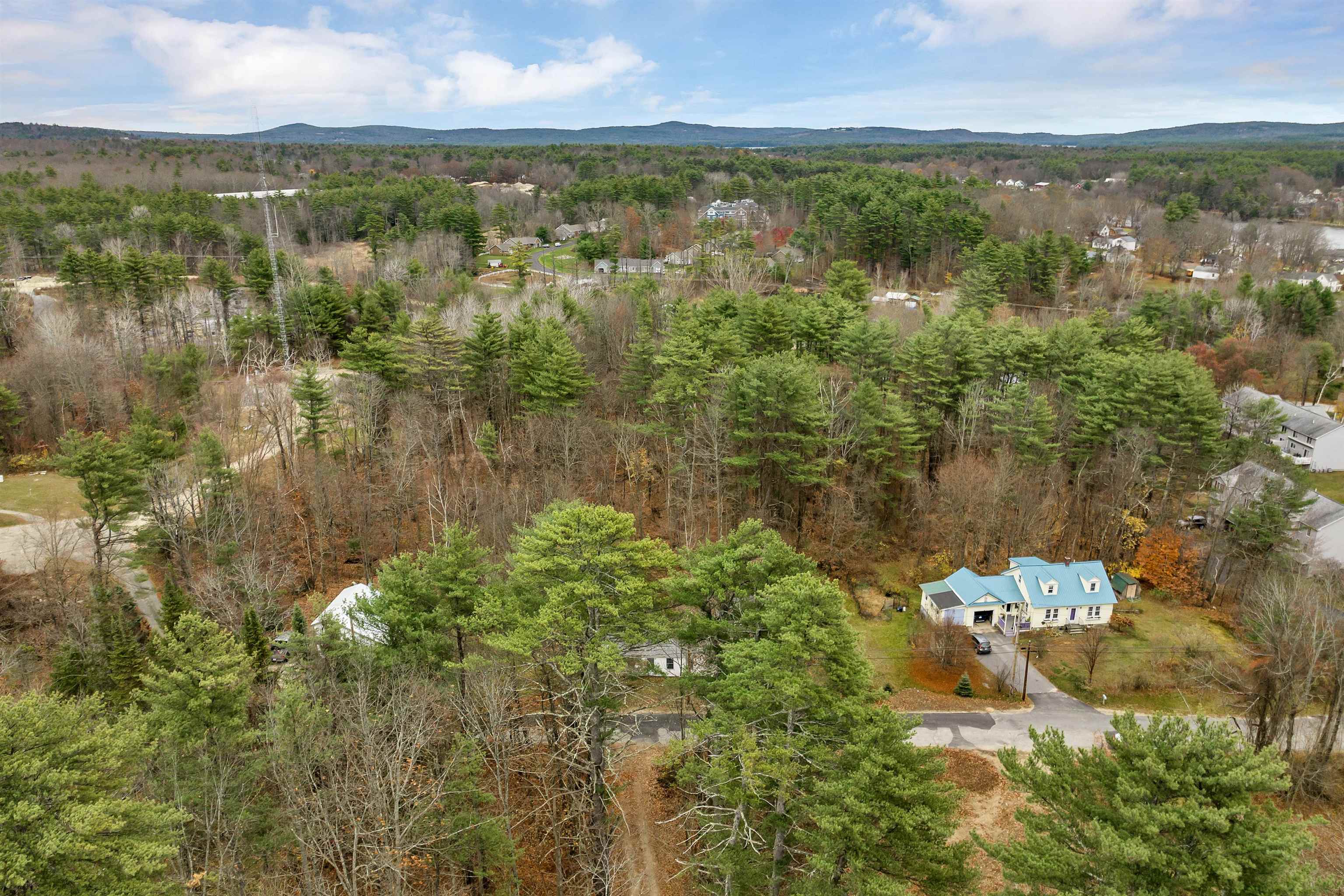 67 Varney Road Wolfeboro, NH 03894 - Photo 11 of 37