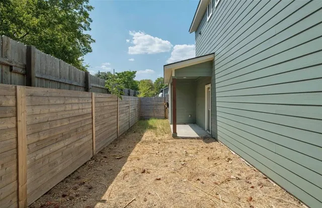 $2,800 | 7407 Bethune Avenue, Unit 2, Austin, TX 78752
