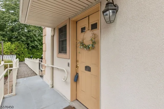 $3,200 | 453 Springfield Avenue, Berkeley Heights, NJ 07922