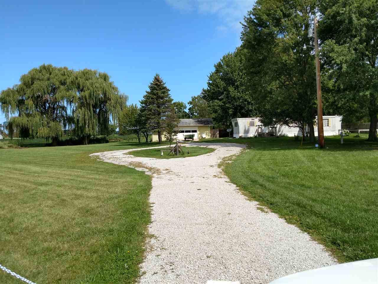 2702 West Wallen Road Fort Wayne, IN 46818 - Photo 1 of 4