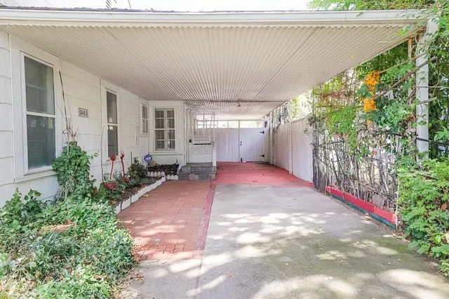 $249,900 | 3413 Clary Avenue, Fort Worth, TX 76111