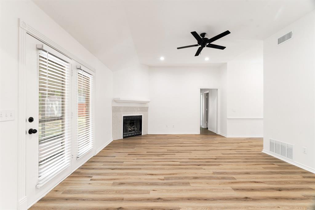 470 Chestnut Lane Reno, TX 75462 - Photo 5 of 19 Gallery Image 5