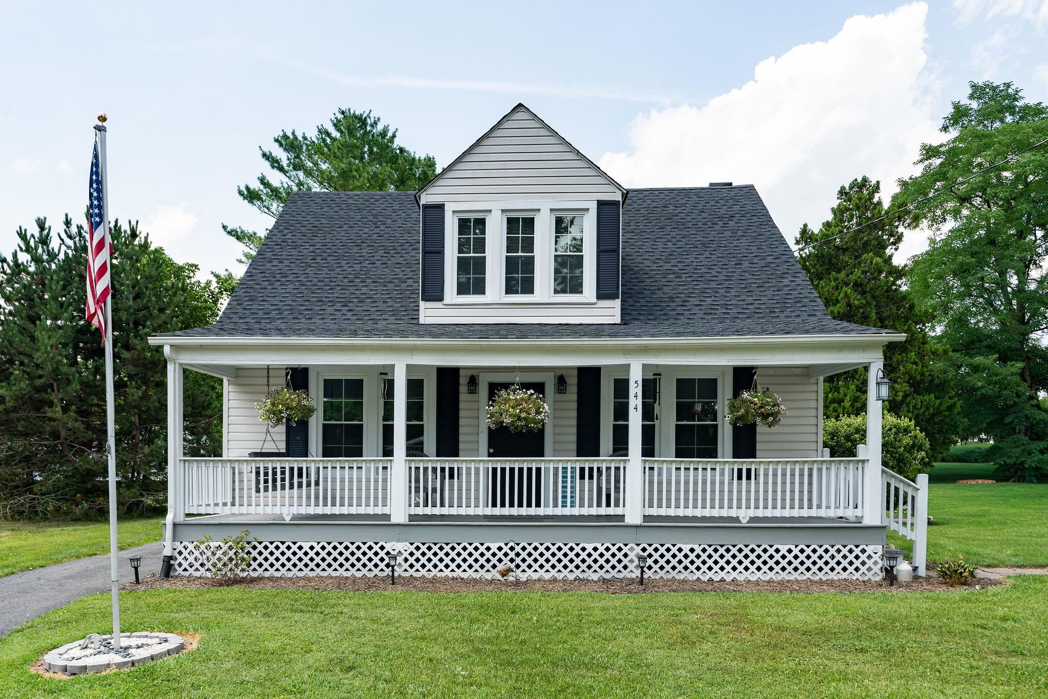 544 Battlefield Road Fort Defiance, VA 24437 - Photo 2 of 47 Gallery Image 2