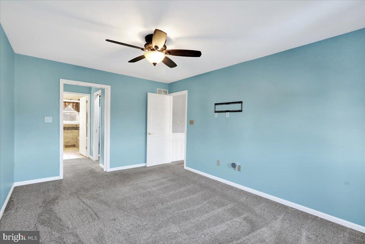 4020 Grant Street Reading, PA 19606 - Photo 23 of 49 Bright and airy room with soothing blue walls.