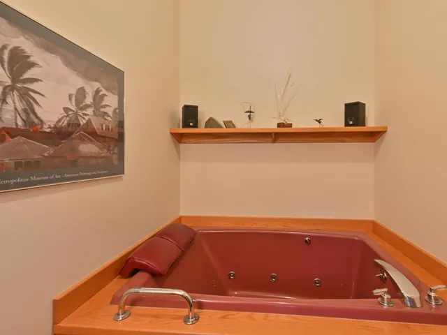 $1,700,000 | 71 Bay View Drive, Bar Harbor, ME 04609