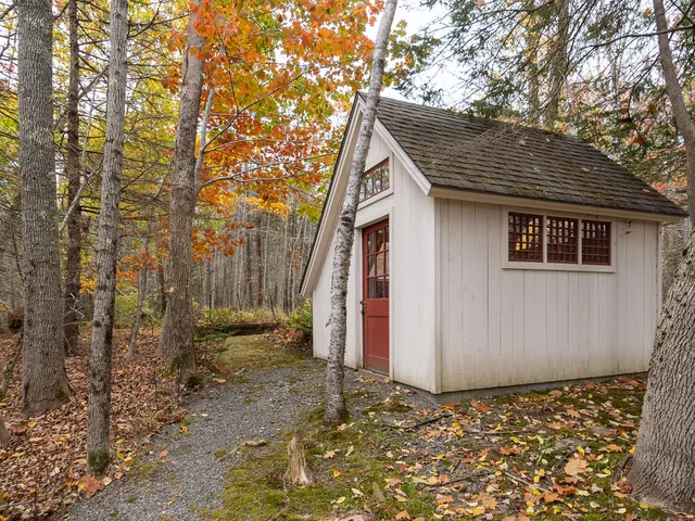 $1,700,000 | 71 Bay View Drive, Bar Harbor, ME 04609